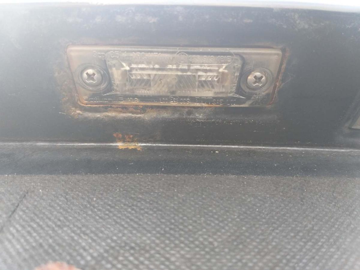 VW Touran 1T original Heckklappe mit Heckscheibe LC9X Deepblack Bj.2008